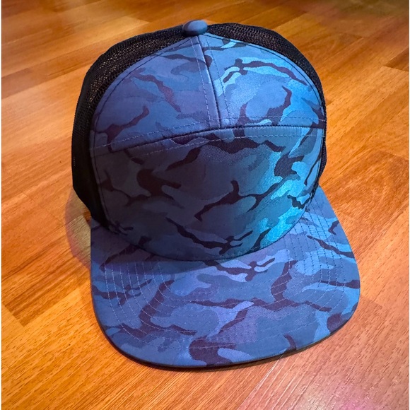 Trucker Snap back hat Blue Camo - Picture 1 of 6